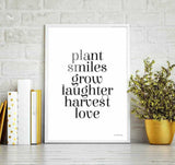 Clean - Plant Smiles Posters, affischer, tavlor Pansarhiertadesign
